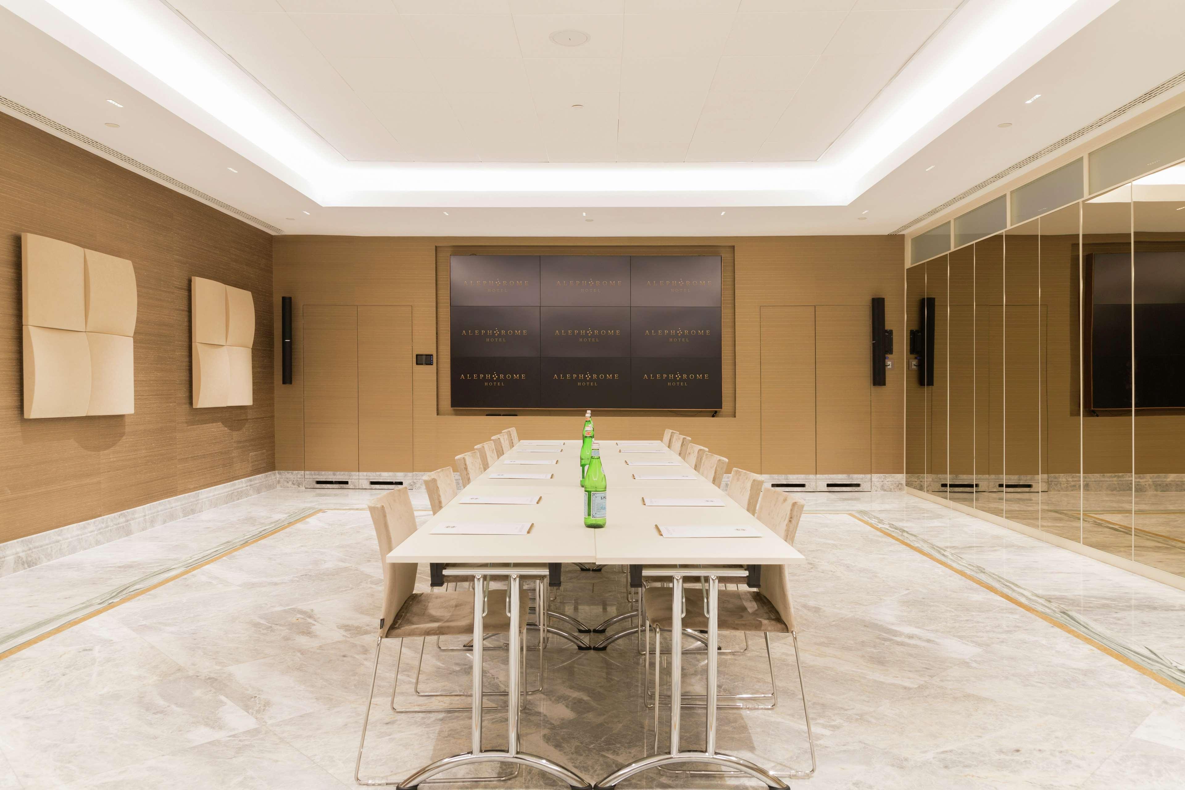 Aleph Hotel, Curio Collection By Hilton Roma